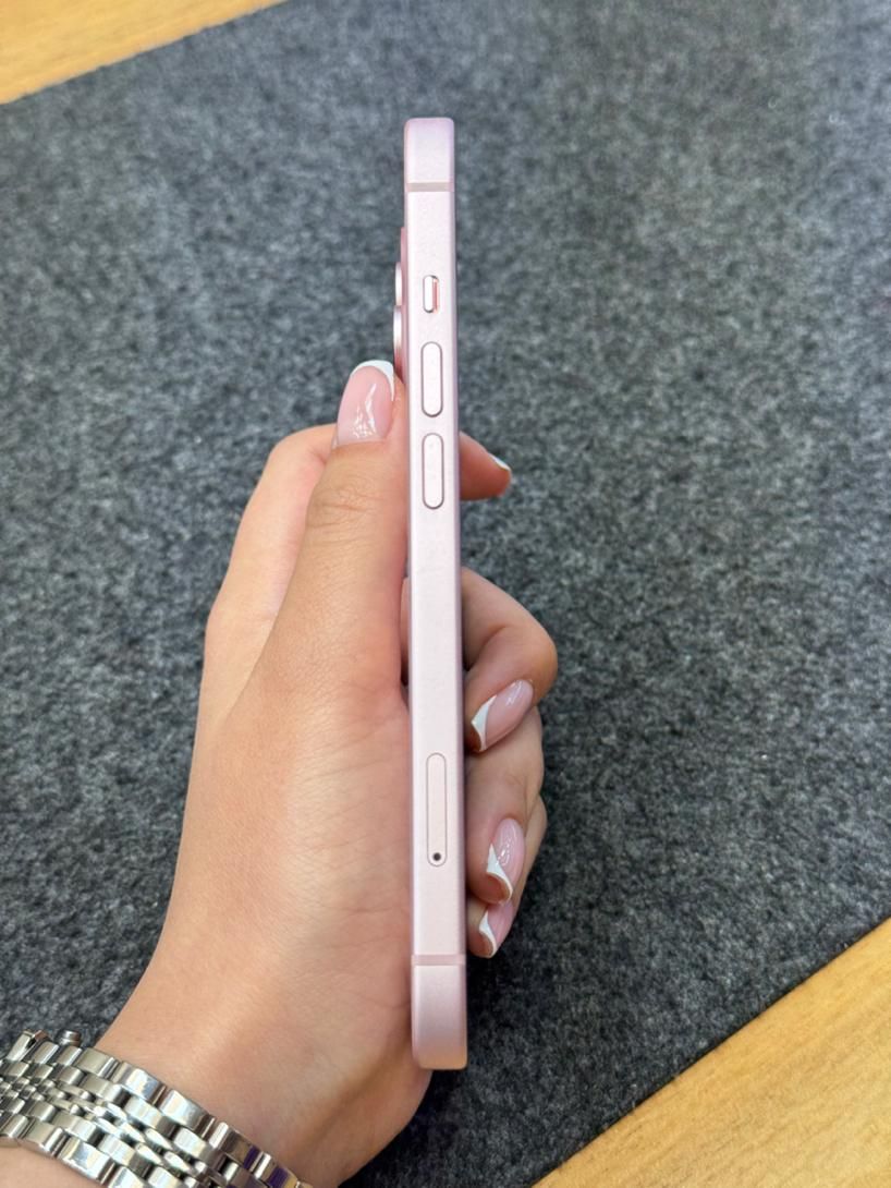 اپل iphone 15 با حافظه ۱۲۸|موبایل|مشهد, عامل|دیوار