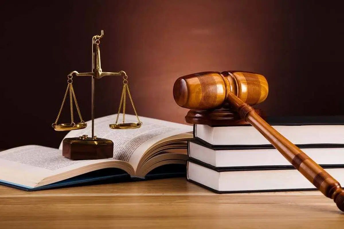 وکیل پایه یک دادگستری با مشاوره حقوقی کاملا رایگان|فعالیت داوطلبانه|اردبیل, |دیوار