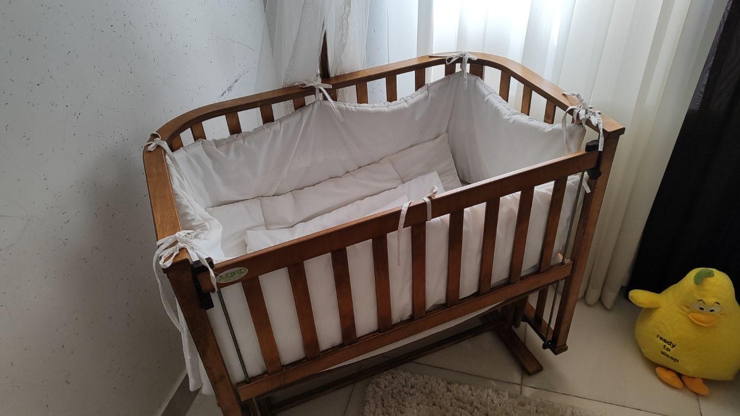 تخت کنار مادر تمام چوب|اسباب و اثاث بچه|قزوین, |دیوار