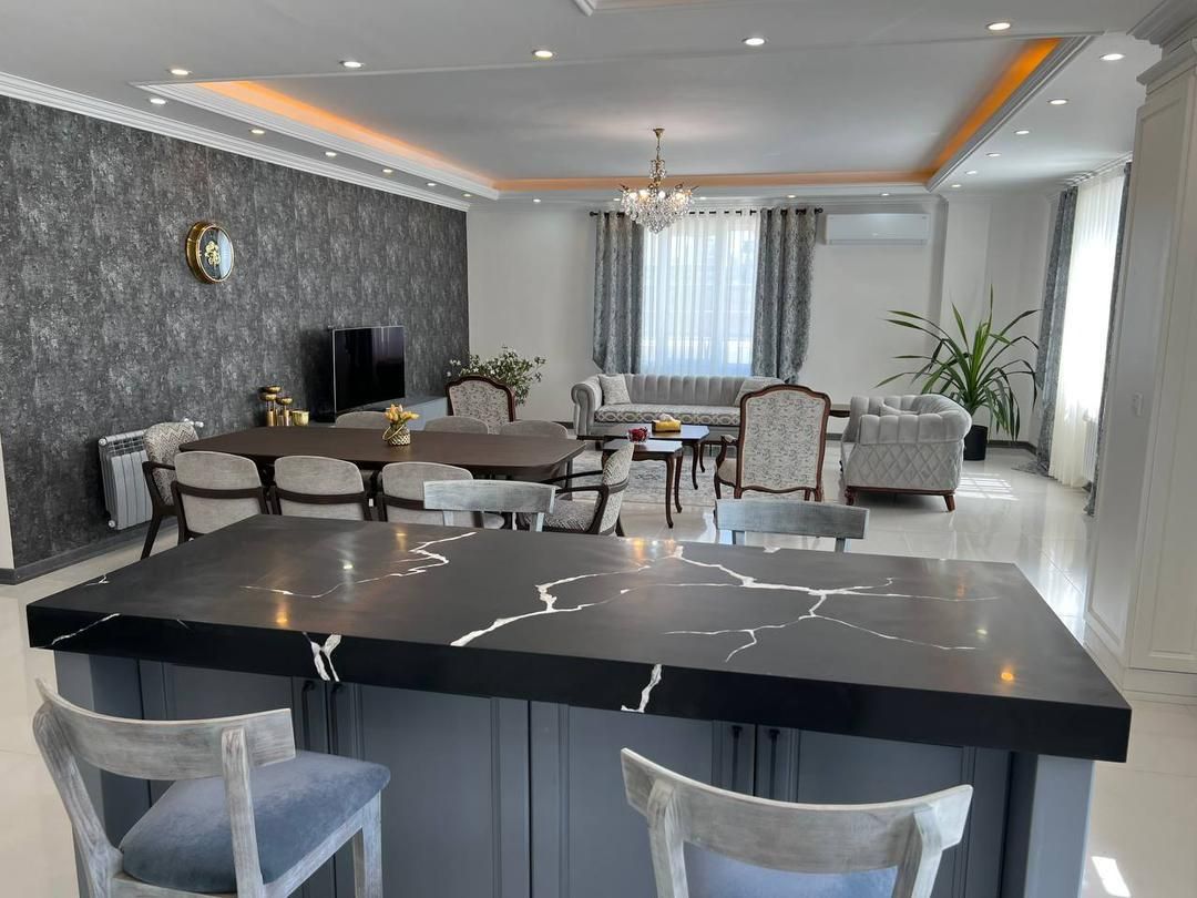 فروش خانه ویلایی ۳۳۰ متری ۴ خوابه استخردار|فروش خانه و ویلا|رامسر, |دیوار