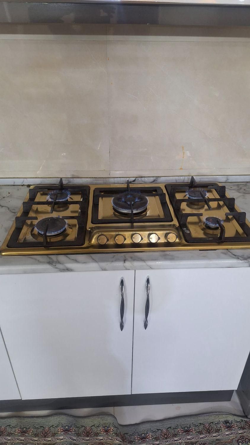 تعمیرات اجاق گاز صفحه ای گاز فردار طرح فر کل تهران|خدمات پیشه و مهارت|تهران, حکیمیه|دیوار