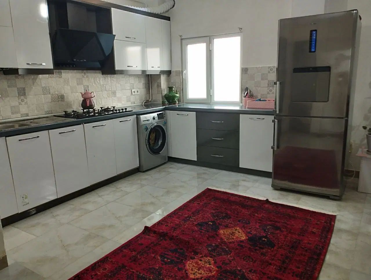 اجاره آپارتمان ۸۰ متری . طبقه ۳ در شهرک احمد خمینی|اجارهٔ آپارتمان|رشت, شهرک احمد خمینی|دیوار
