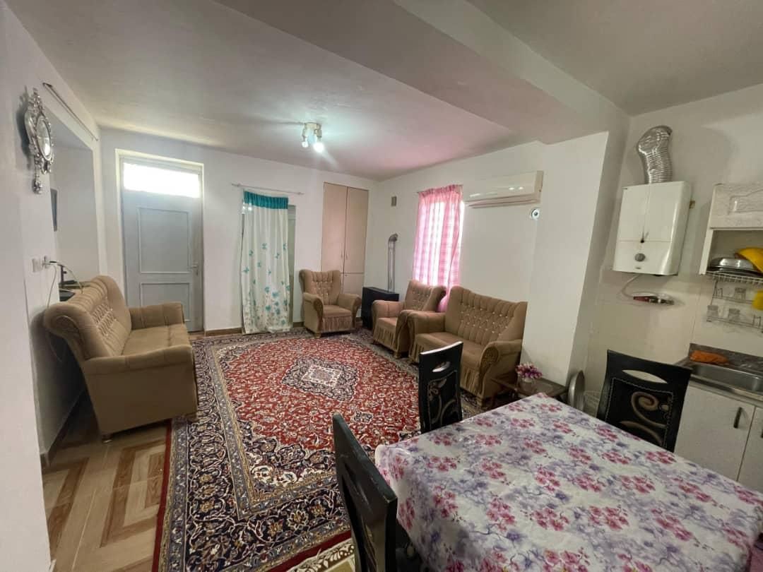 ویلا ۸۰ متری|اجارهٔ کوتاهمدت ویلا و باغ|ماکلوان, |دیوار