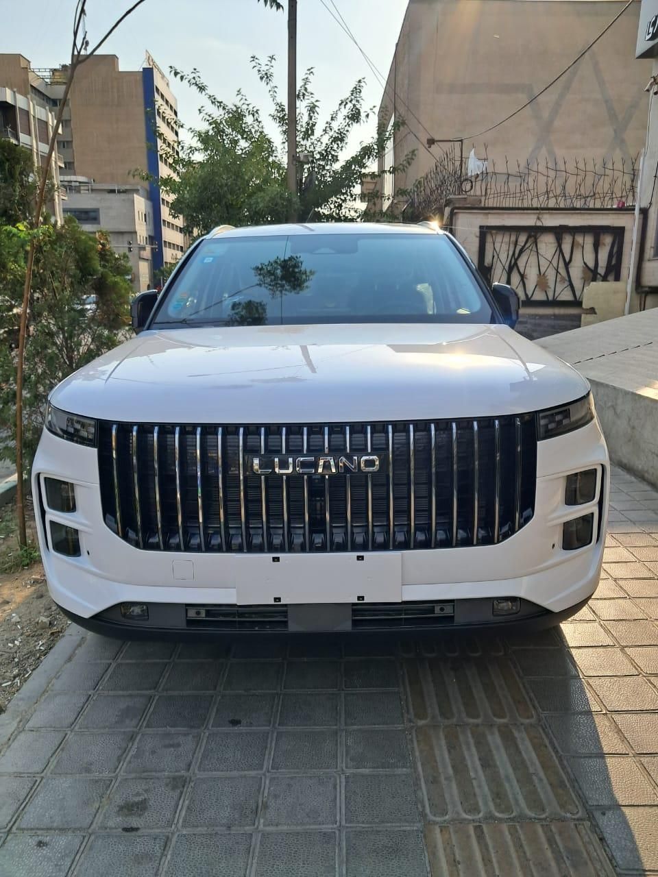 لوکانو L7 سفیدصفر خشک  ۱۴۰۴|خودرو سواری و وانت|تهران, عباس‌آباد|دیوار