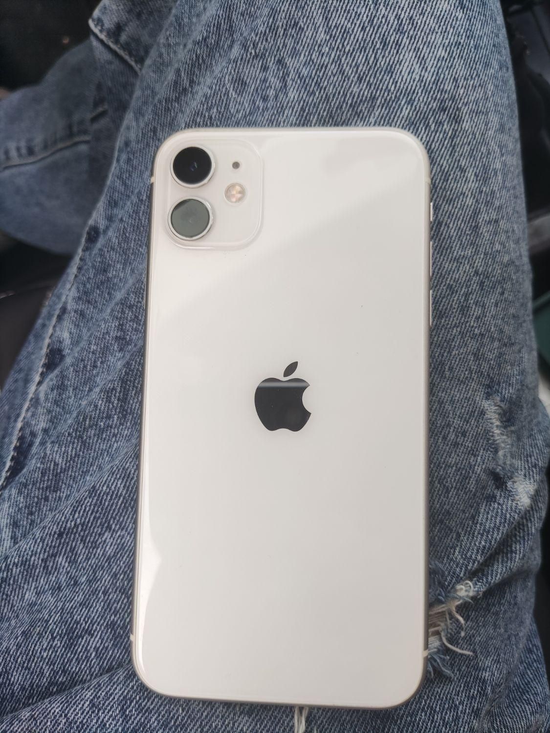 اپل iPhone 11 ۱۲۸ گیگابایت|موبایل|تهران, سهروردی|دیوار