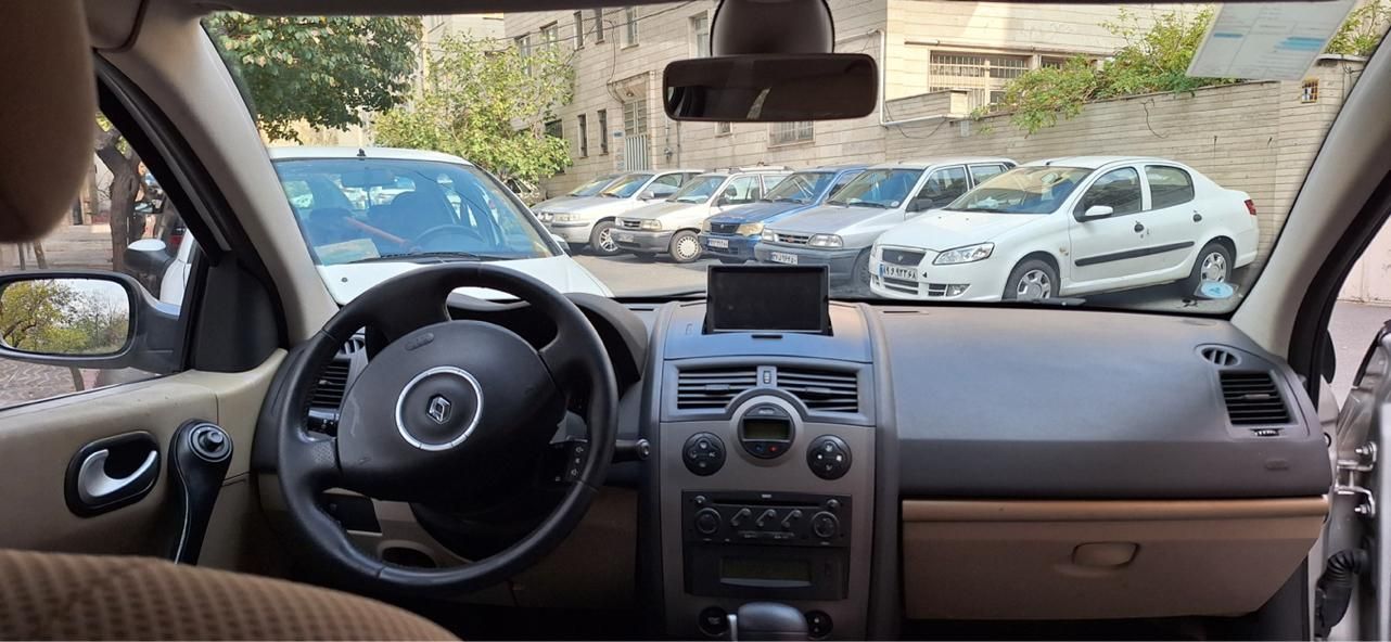 رنو مگان مونتاژ 2000cc، مدل ۱۳۹۰|خودرو سواری و وانت|تهران, صادقیه|دیوار