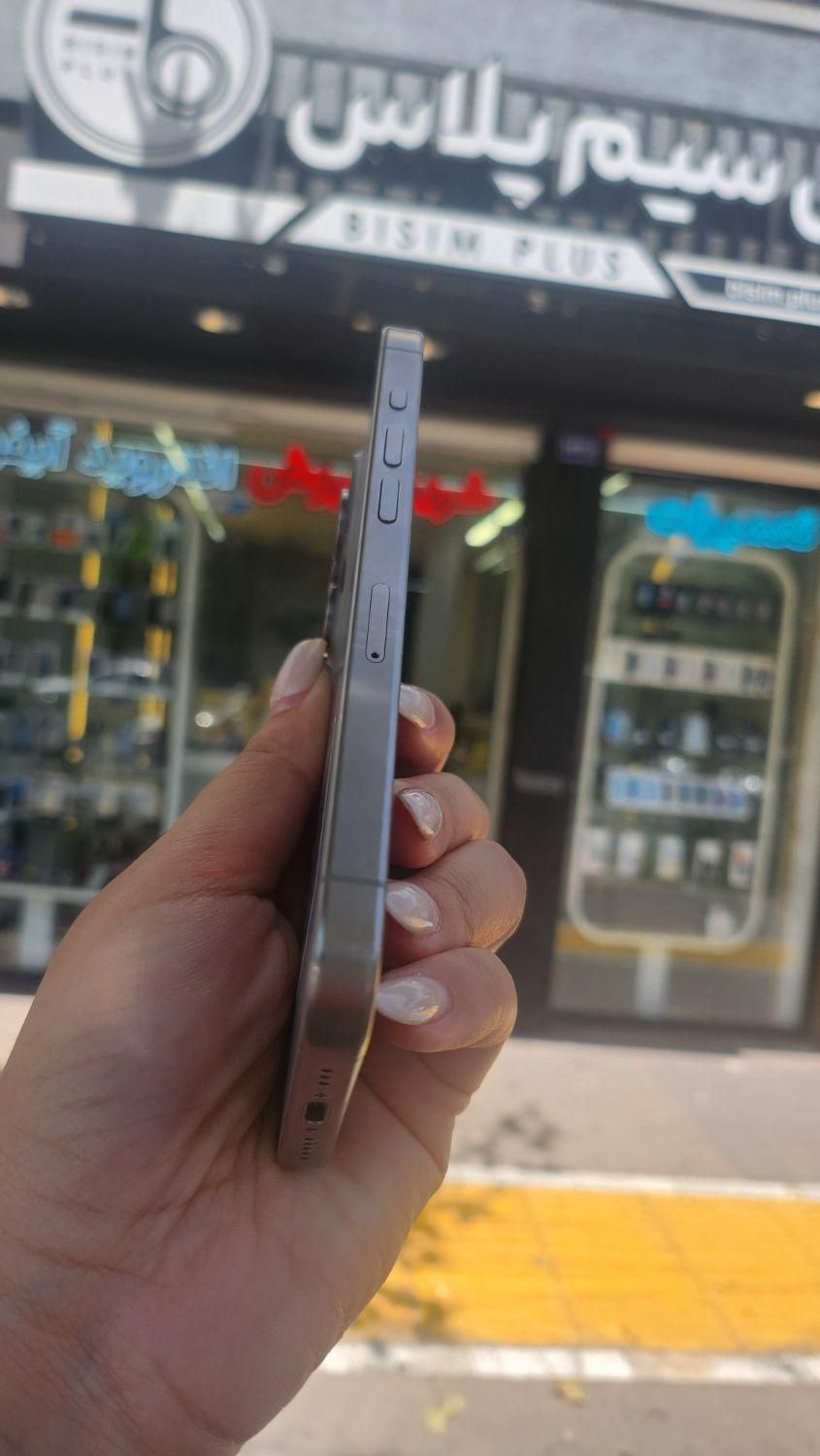اپل iPhone 15 Pro با حافظهٔ ۲۵۶ گیگابایت|موبایل|مشهد, احمدآباد|دیوار