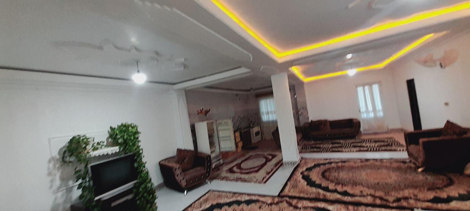 اجاره روزانه/هفتگی/ماهانه ویلا ۱۲۰ متری|اجارهٔ کوتاه‌مدت ویلا و باغ|صومعه‌سرا, |دیوار