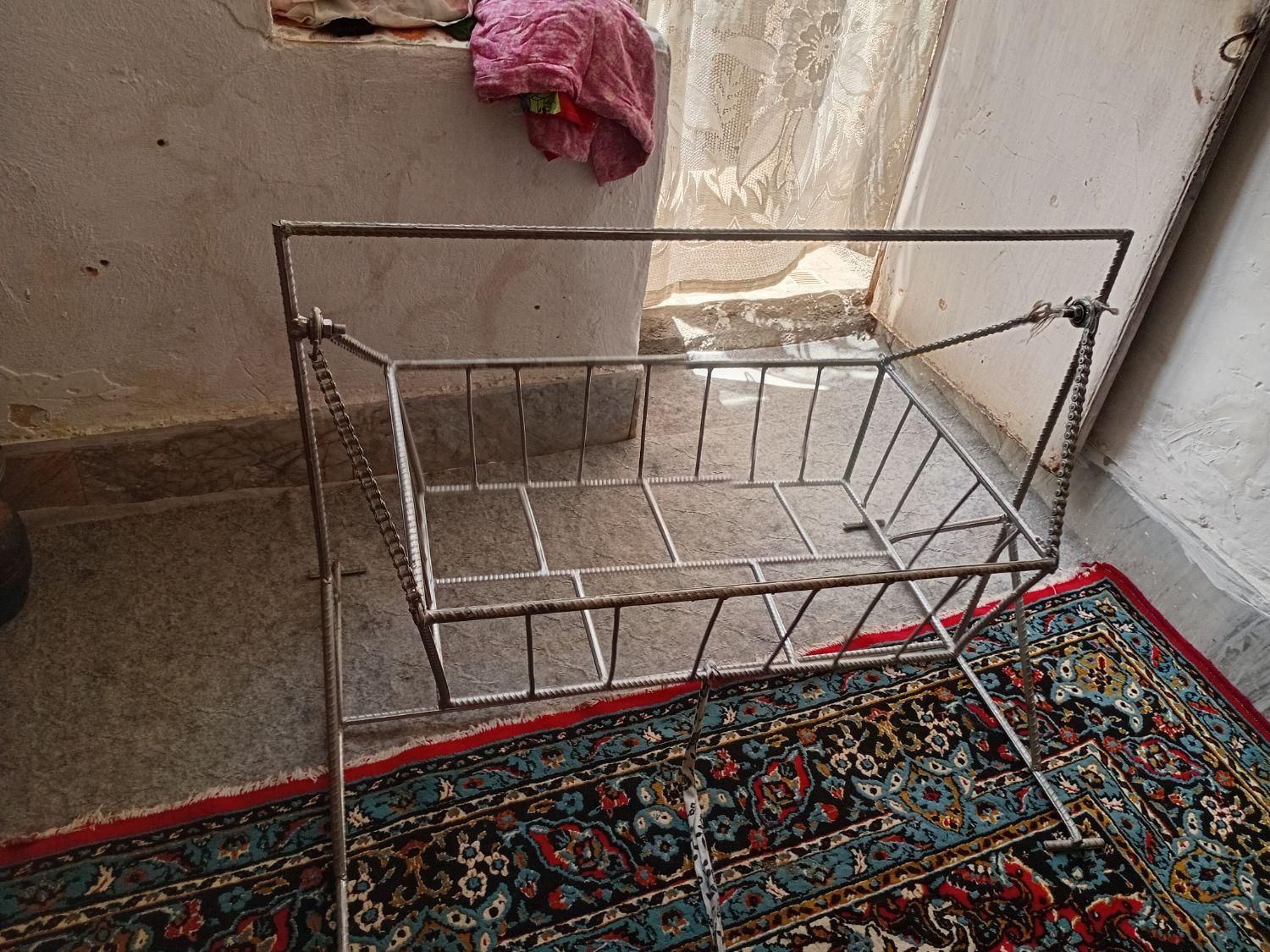 گهواره اهنی|اسباب و اثاث بچه|بجنورد, |دیوار