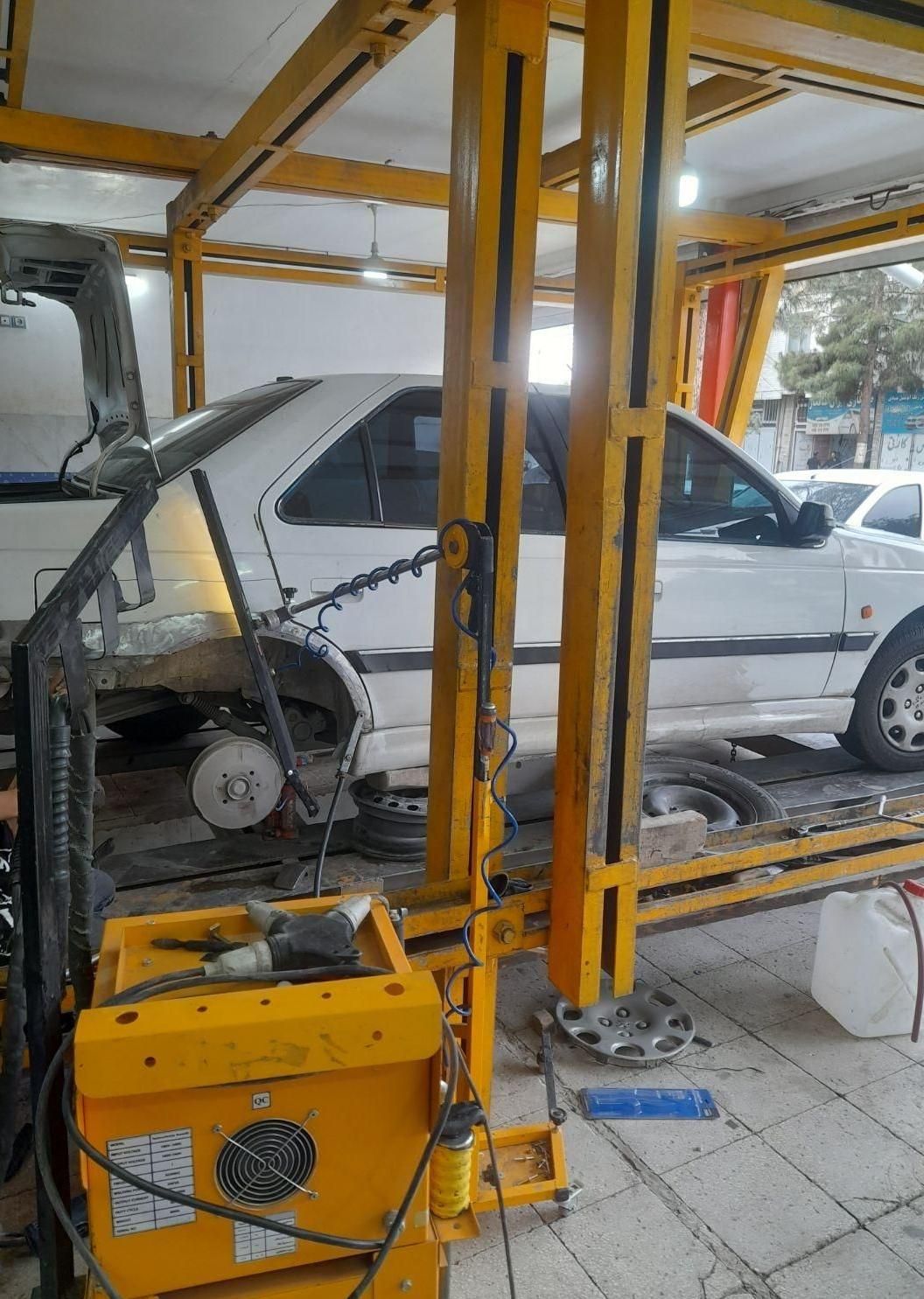 خریدار انواع خودرو تصادفی|خدمات موتور و ماشین|سبزوار, فرهنگیان|دیوار