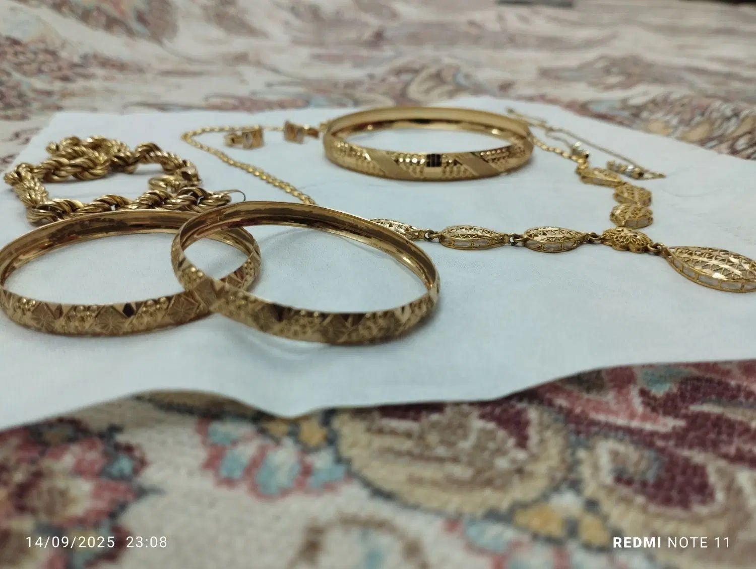 طلا گردنبند گوشواره دستبند گوشواره النگو|جواهرات|چهاردانگه (تهران), |دیوار