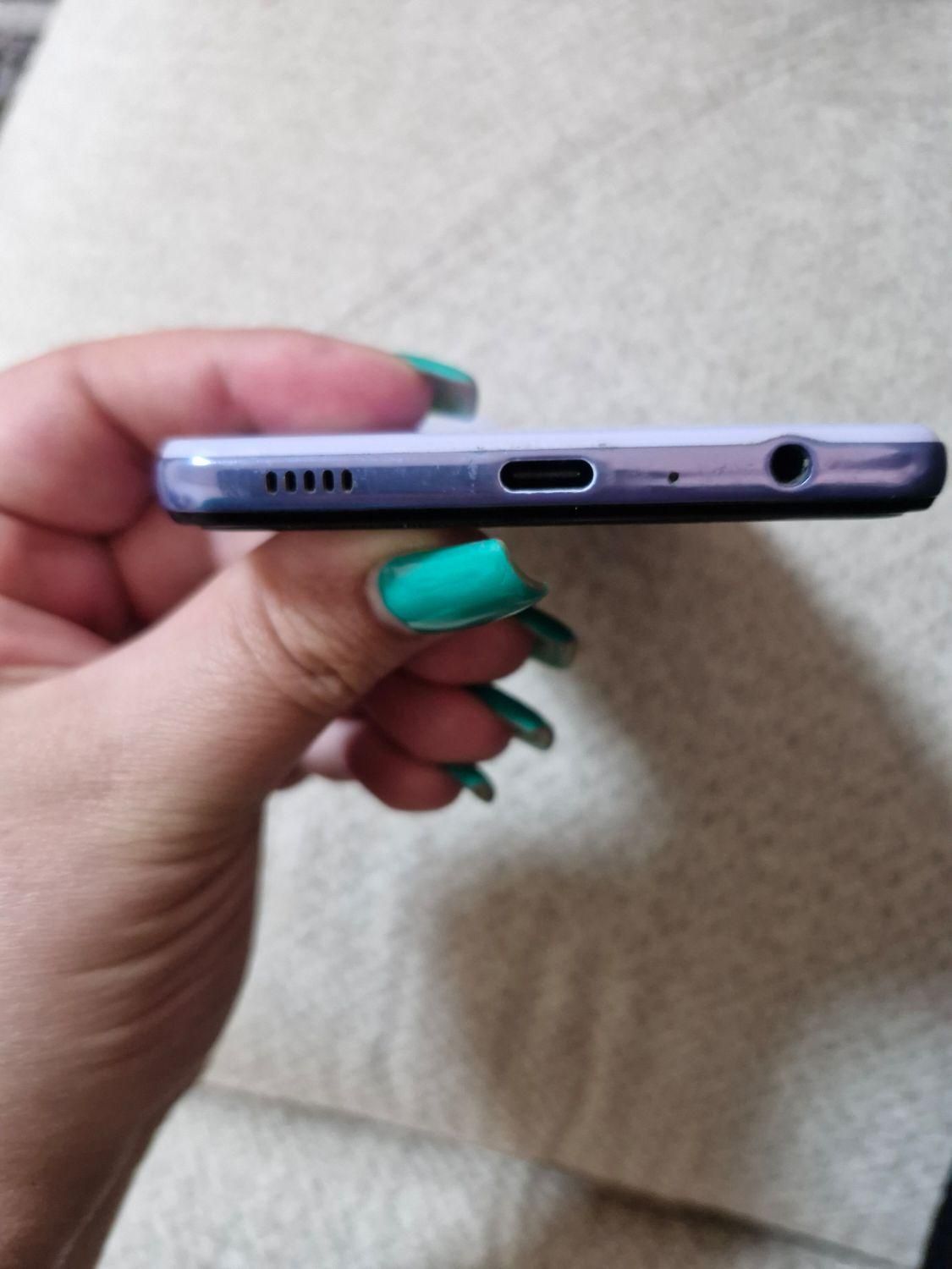 سامسونگ Galaxy A72 با حافظهٔ ۲۵۶ گیگابایت|موبایل|تهران, آذری|دیوار