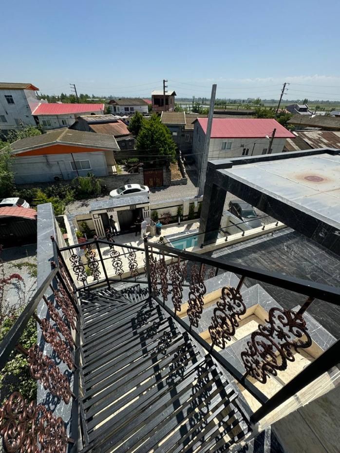 ویلای ۲۴۷ متری/استخر دار/جاده خانه دریا|فروش خانه و ویلا|سرخرود, |دیوار