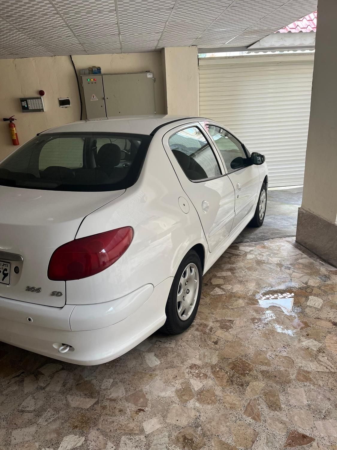 پژو 206 SD V8، مدل ۱۳۹۴|خودرو سواری و وانت|رشت, جهاد|دیوار