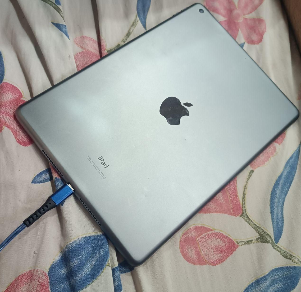 ipad ایپد|تبلت|نسیم‌شهر, |دیوار