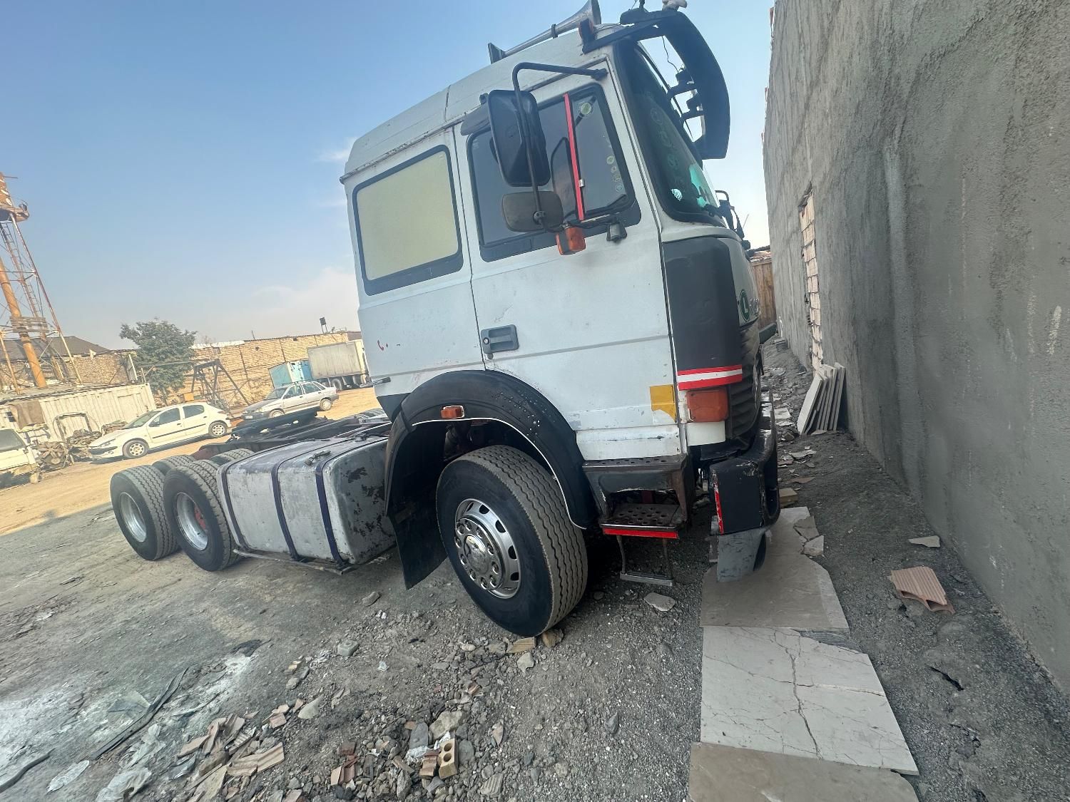 اویکو ۳۳۰ مدل 71|خودرو سنگین|پردیس, سیاه سنگ|دیوار