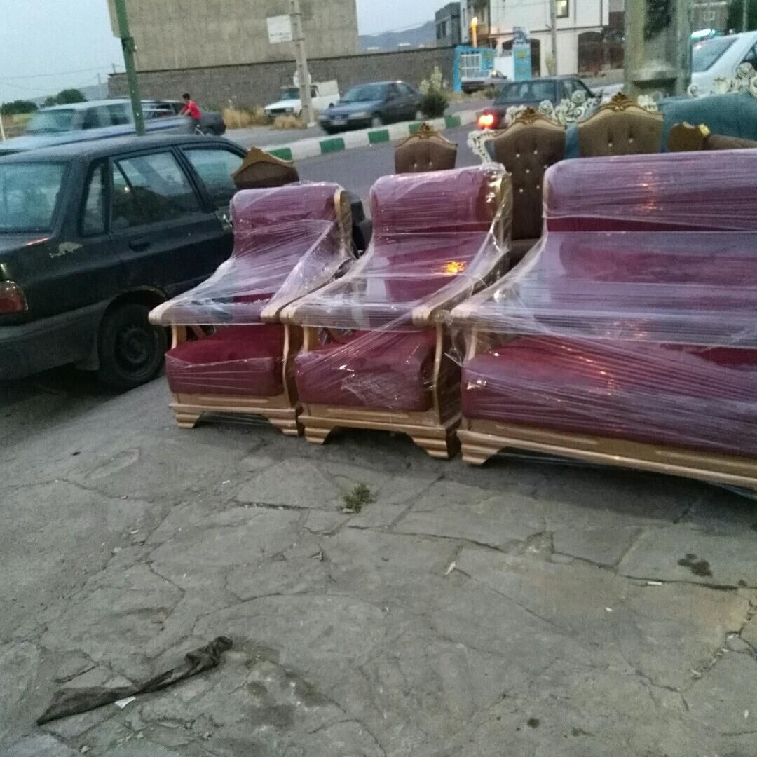 تولید و تعمیرانواع مبلمان  زارعی|خدمات پیشه و مهارت|قروه, |دیوار