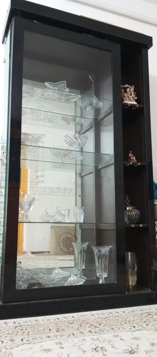 بوفه رایگان|بوفه، ویترین، کنسول|رشت, جماران|دیوار