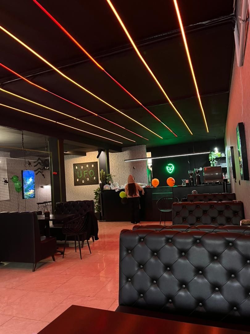 مبل صندلی رستورانی/رستوران. کافه فود کورت|کافیشاپ و رستوران|تهران, طرشت|دیوار