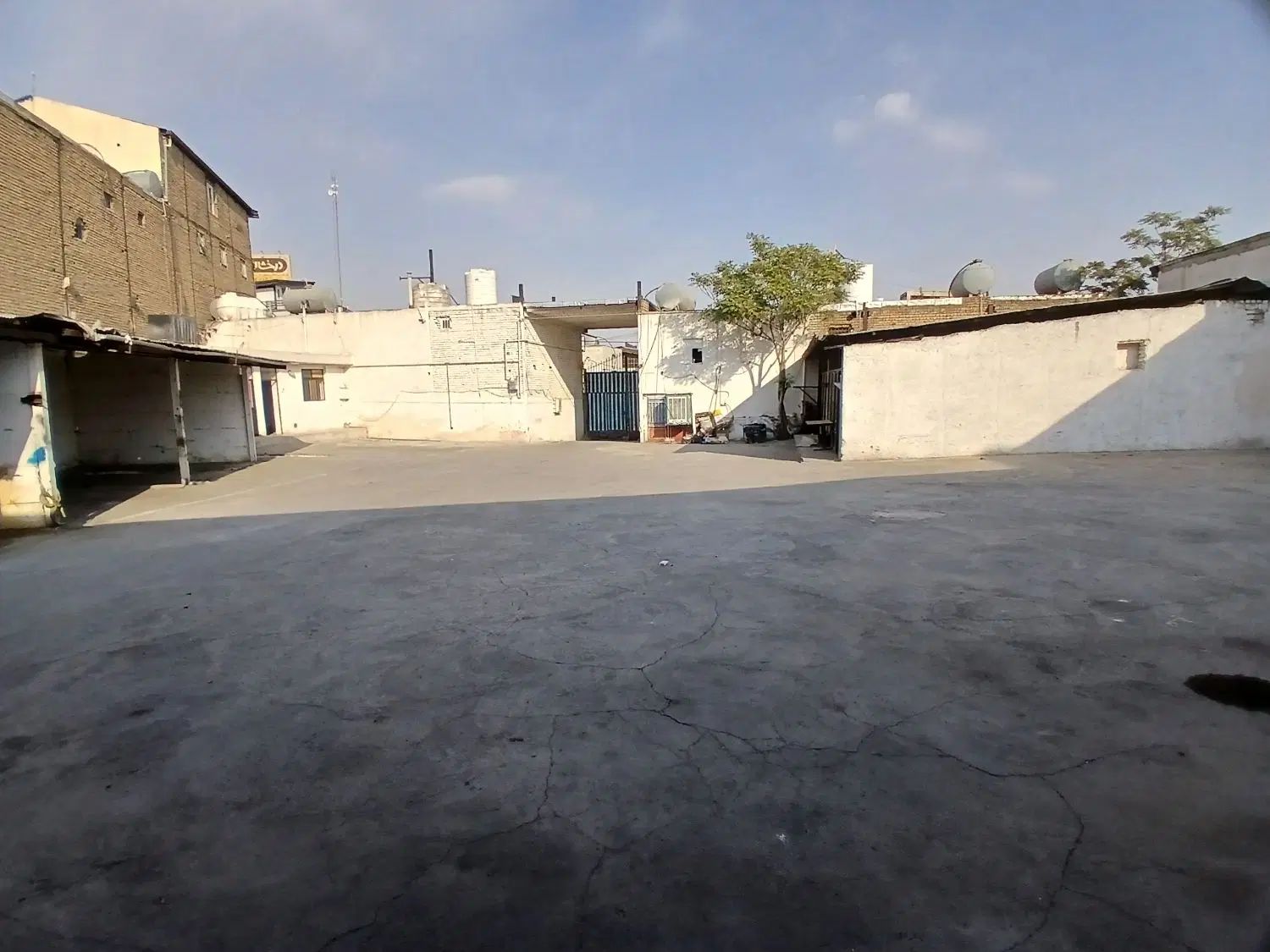 ۱۲۰۰مترگاراژ و مجموعه خودرویی سوله اجاره ای خرمدشت|اجارهٔ دفتر صنعتی، کشاورزی، تجاری|پردیس, شهرک صنعتی خرمدشت فاز ۷|دیوار