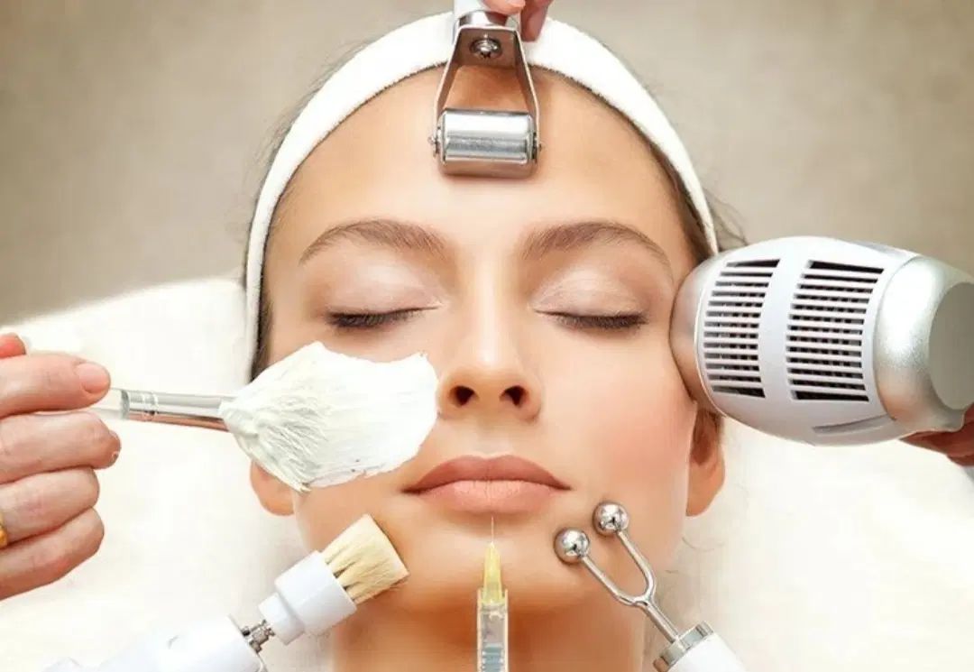 اجاره لاین  میکاپ فیشال رنگ و لایت اکستنشن مژه تتو|خدمات آرایشگری و زیبایی|سیرجان, |دیوار