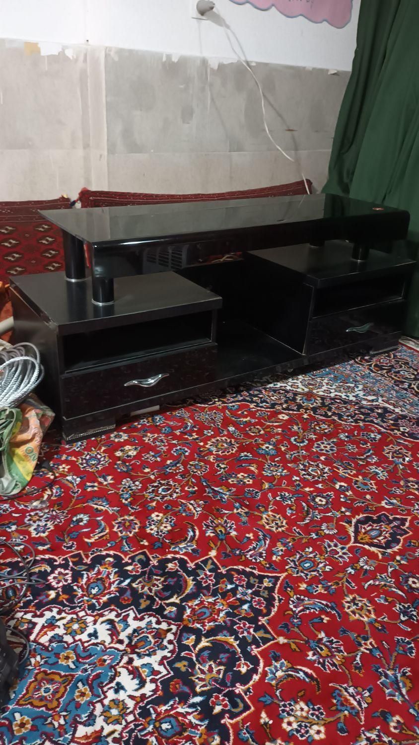 جلو مبلی،میز تلویزیون،میزکامپیوتر،بوفه،مجسمه|مبلمان خانگی و میز عسلی|تهران, پیروزی|دیوار