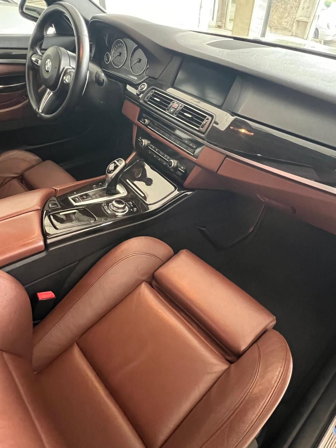 BMW 528i|خودرو سواری و وانت|رشت, بلوار گیلان|دیوار