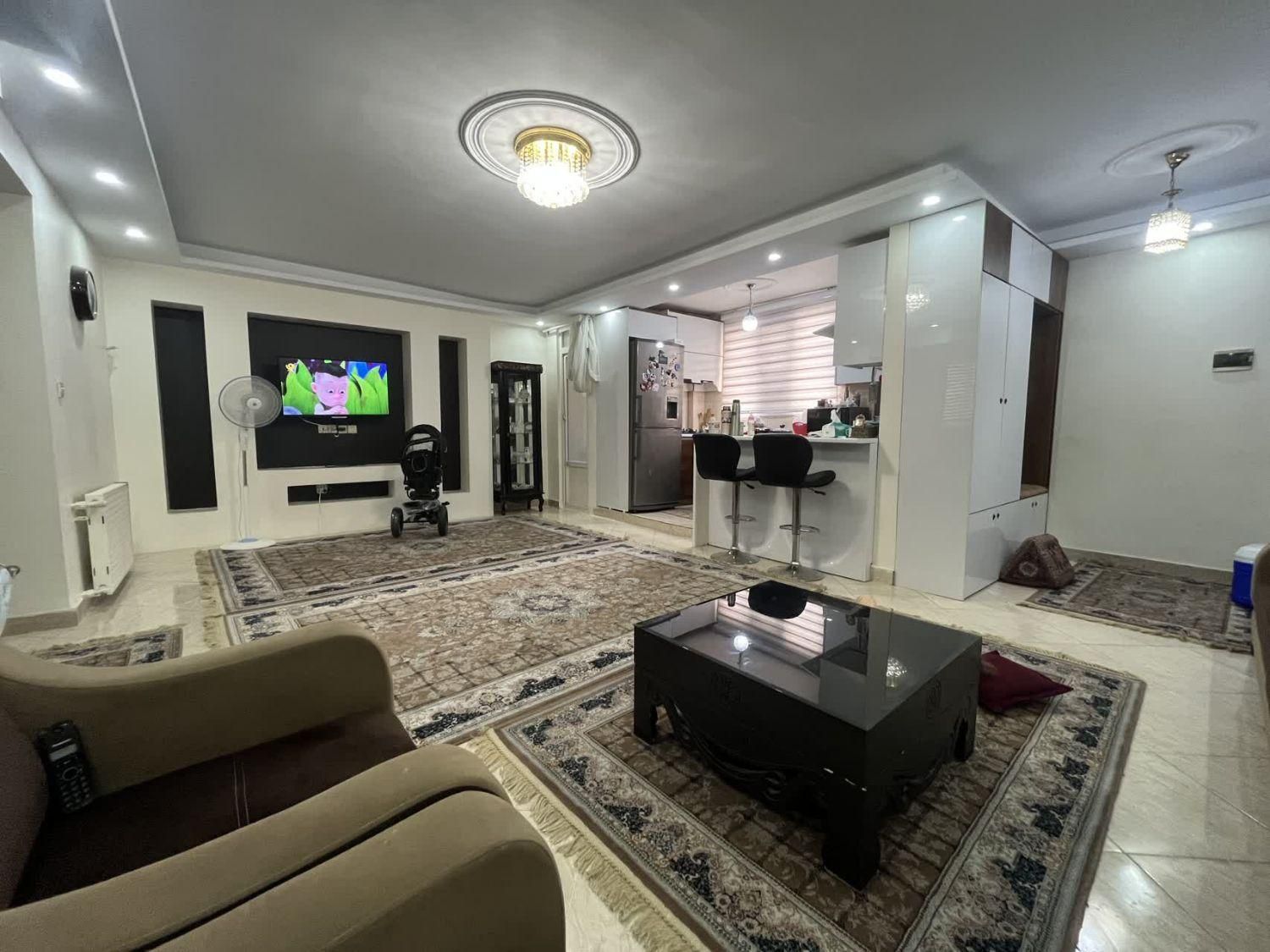 فروش آپارتمان۷۷ متری ۲ خواب فول امکانات دارای وام|فروش آپارتمان|تهران, آذری|دیوار