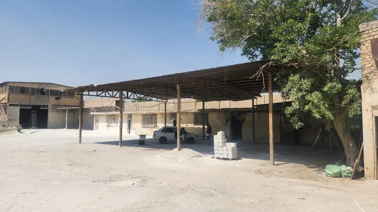 اجاره کارگاه ۳۵۰۰متری در کرسنگ نجف آباد|اجارهٔ دفتر صنعتی، کشاورزی، تجاری|اصفهان, عباس‌آباد|دیوار