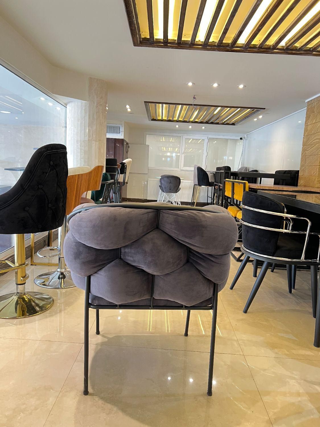 صندلی جدید کد ۸۰۰۴-سرای آرا|صندلی و نیمکت|یزد, |دیوار