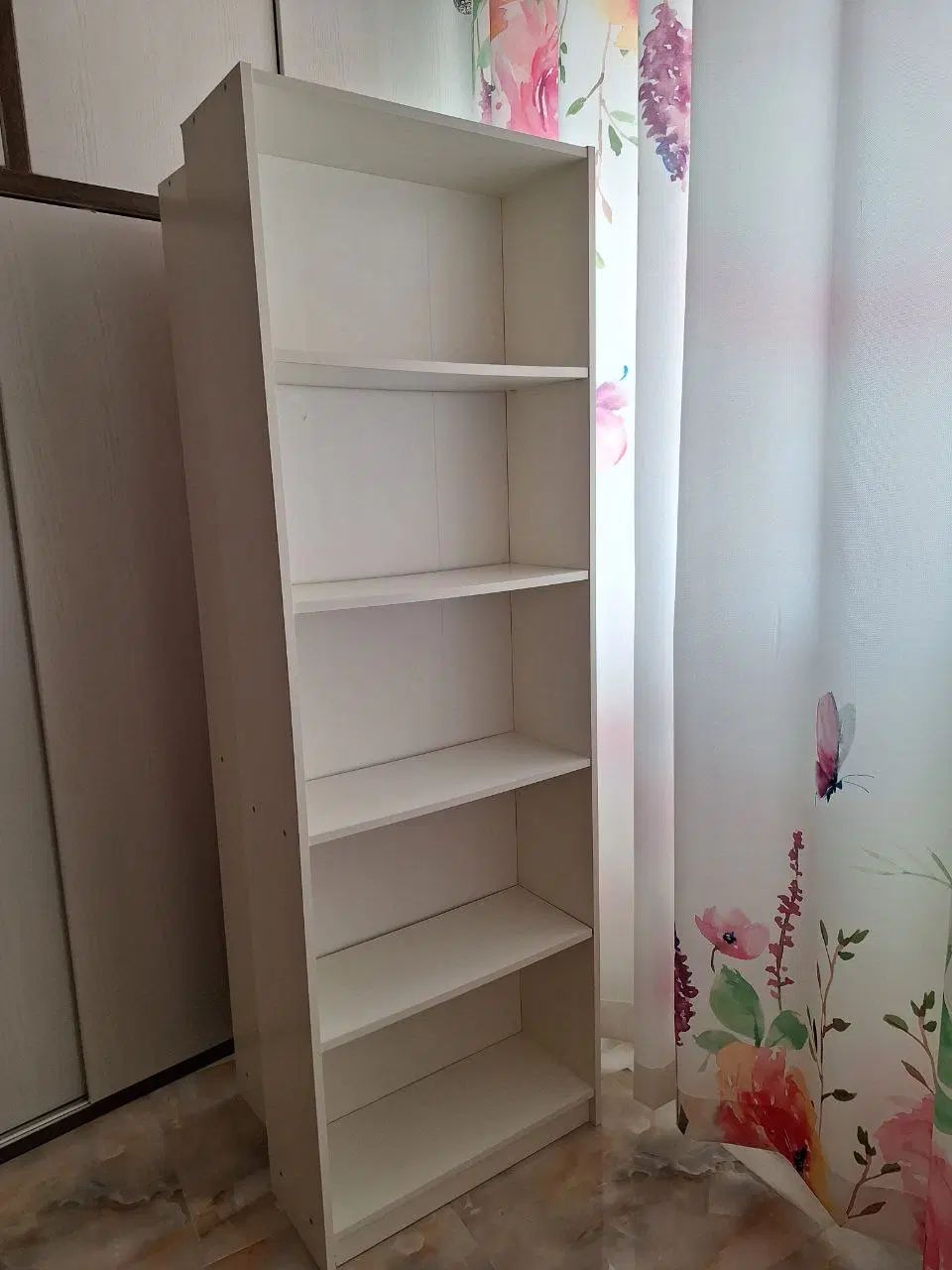 کتابخانه چوب ایکیا|کتابخانه، شلف، قفسه‌های دیواری|تهران, شهرک چیتگر|دیوار