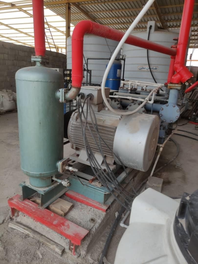 فروش کارخانه یخسازی 2000 قالبی استان بوشهر خورموج|فروش دفتر صنعتی، کشاورزی، تجاری|بوشهر, |دیوار