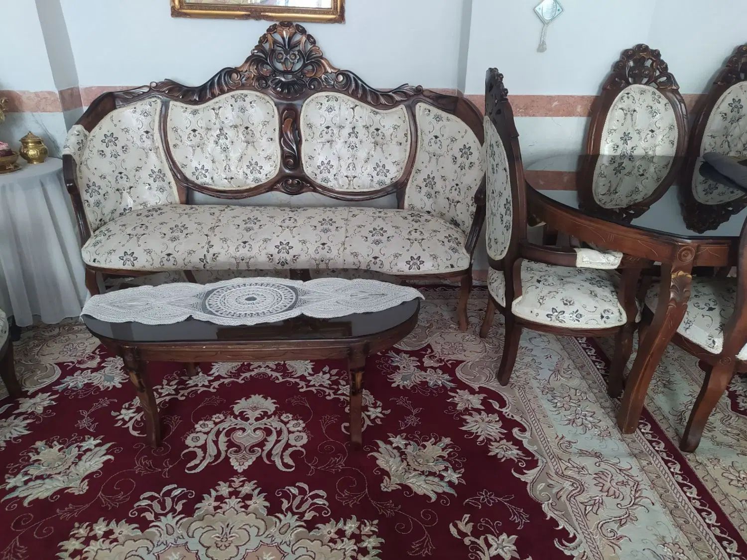 مبل سلطنتی نه نفره با نهار خوری وعسلی|مبلمان خانگی و میز عسلی|کرمانشاه, |دیوار