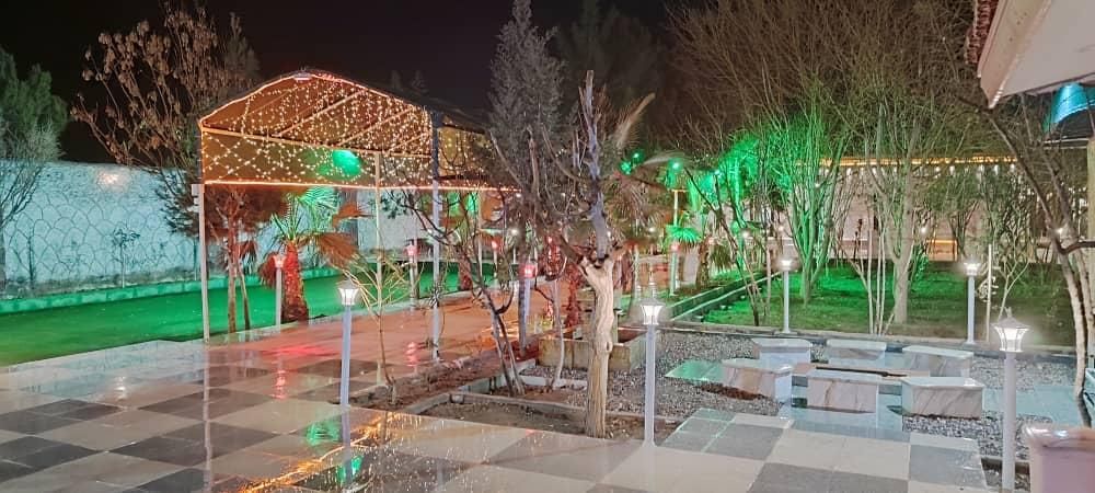 باغچه تالار اقاقیا/عقد عروسی نامزدی تولد|اجارهٔ کوتاهمدت ویلا و باغ|اصفهان, بهارستان|دیوار