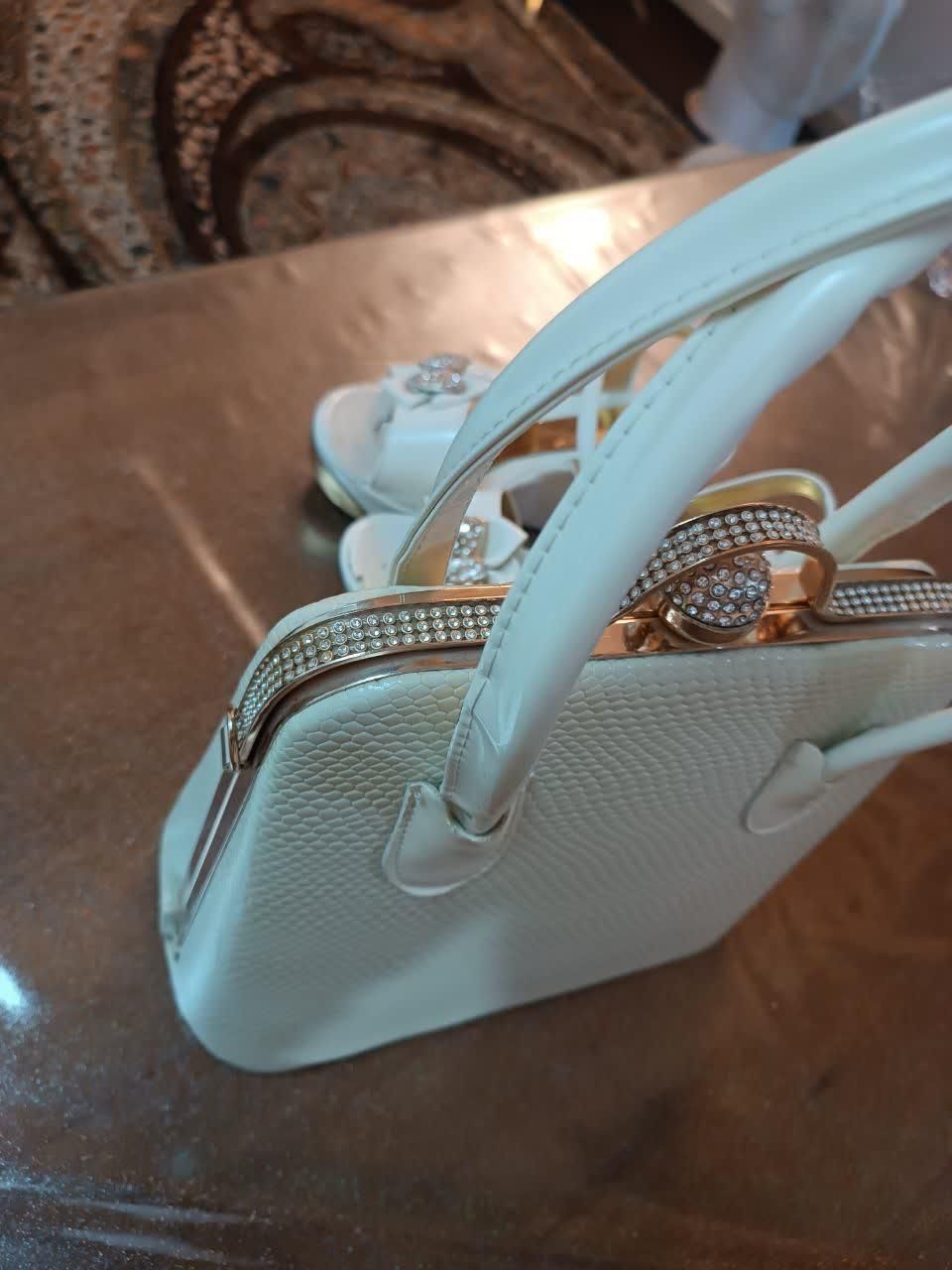 کیف و کفش عروس|کیف، کفش، کمربند|کبودرآهنگ, |دیوار