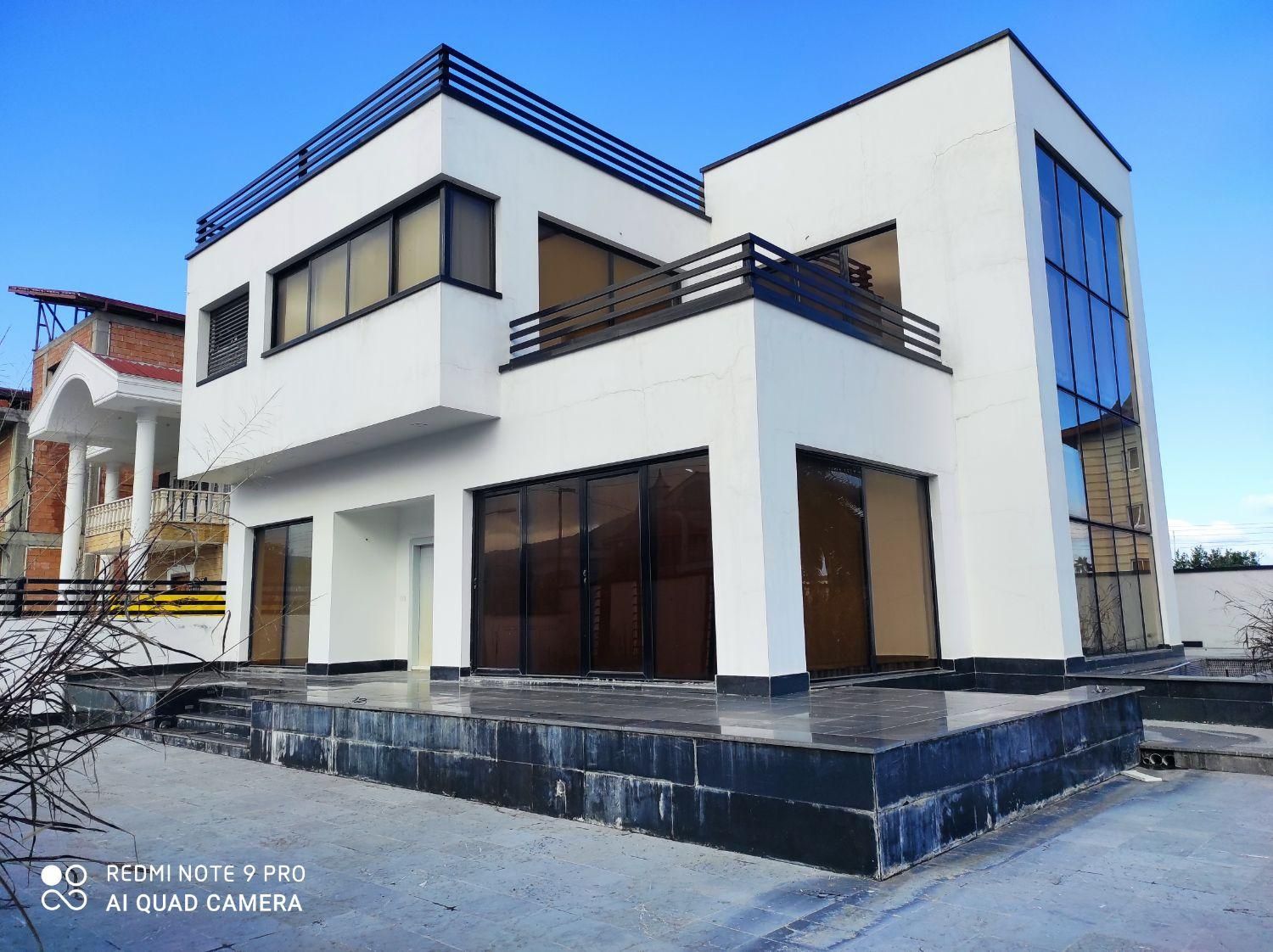 نصب و ریگلاژ درب و پنجره دوجداره|خدمات پیشه و مهارت|قم, تعویض پلاک|دیوار