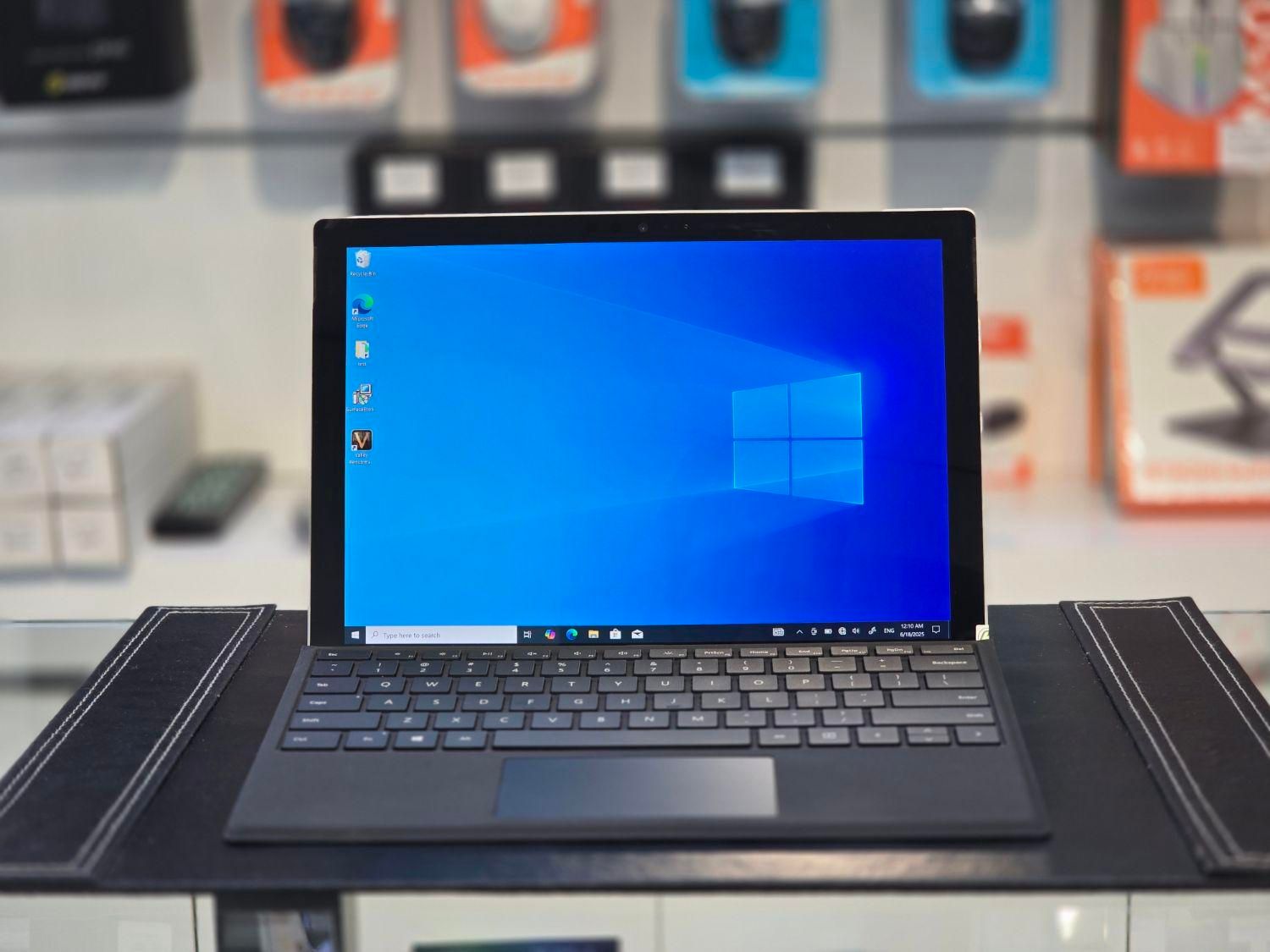 Surface Pro 5 i5/8/256|رایانه همراه|کرمان, |دیوار