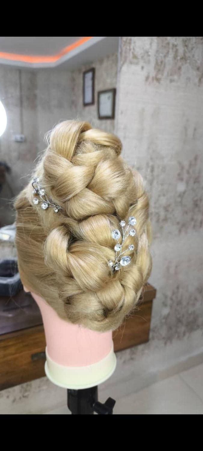 آموزشگاه مراقبت زیبایی بندر انزلی (مریم کاظمی)|خدمات آرایشگری و زیبایی|بندر انزلی, لاله|دیوار