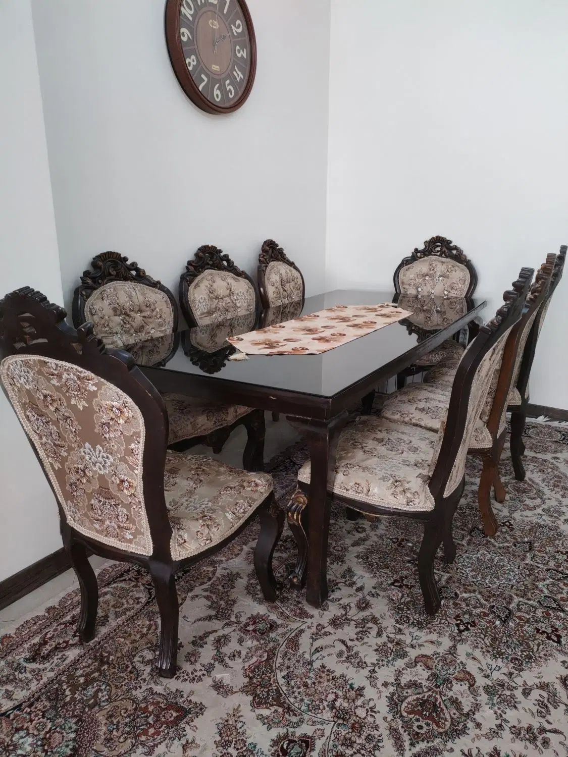 میز ناهارخوری تمام چوب کارکرده|میز و صندلی غذاخوری|تهران, دریاچه شهدای خلیج فارس|دیوار