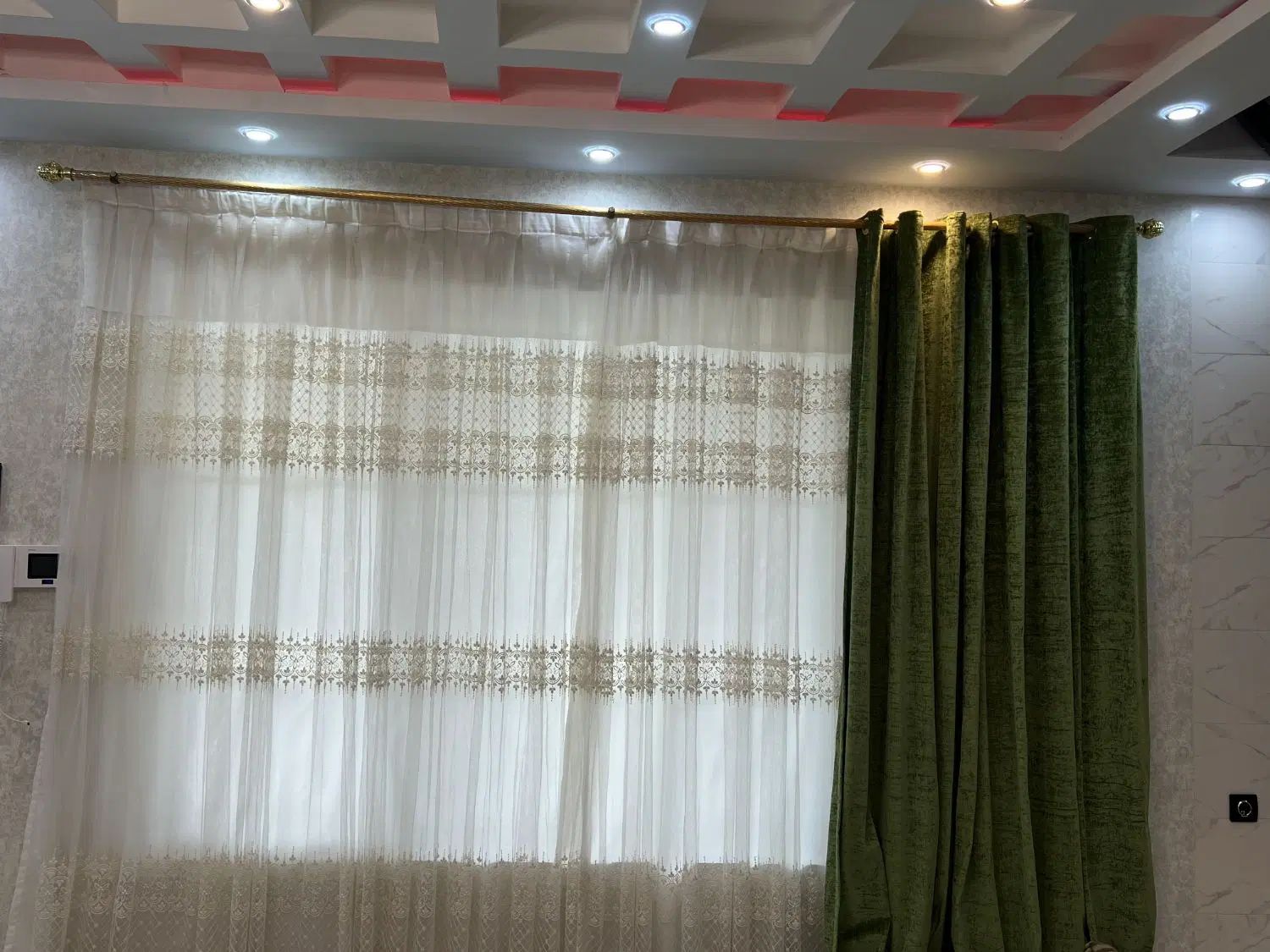 پرده پذیرایی ۳عددهمراه افتاب گیر و مخمل|پرده، رانر، رومیزی|لاهیجان, بازکیاگوراب|دیوار