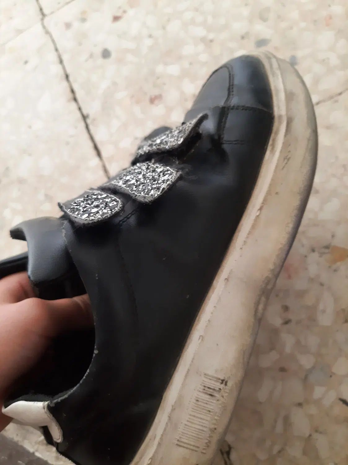 کفش کتانی|کیف، کفش، کمربند|تهران, قصر فیروزه ۲|دیوار
