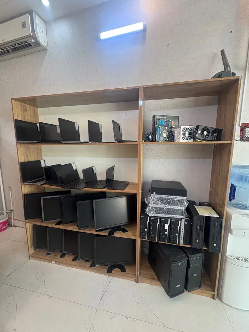 فروش دکور چوب وفلز تمیز و میز و دکور MDF|کتابخانه، شلف، قفسه‌های دیواری|مشهد, گوهرشاد|دیوار