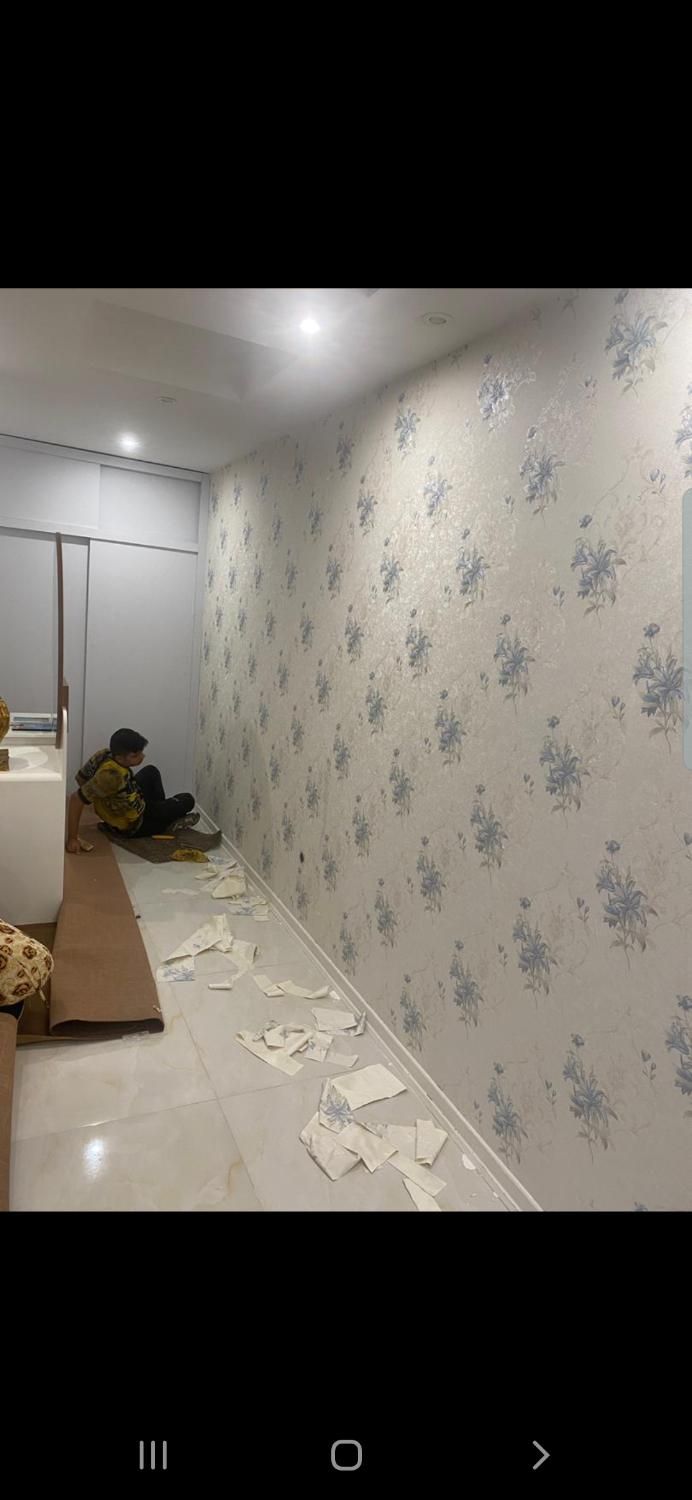 نصاب کاغذ دیواری و پوستر3D پرده کاغذدیواری رولی۱۲۰|خدمات پیشه و مهارت|اهواز, پادادشهر|دیوار