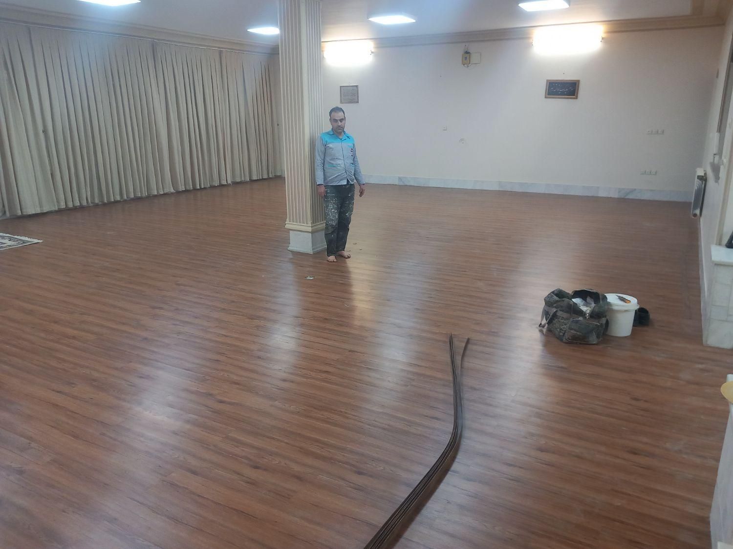 کفپوش|خدمات پیشه و مهارت|قم, قلعه یزدیها|دیوار