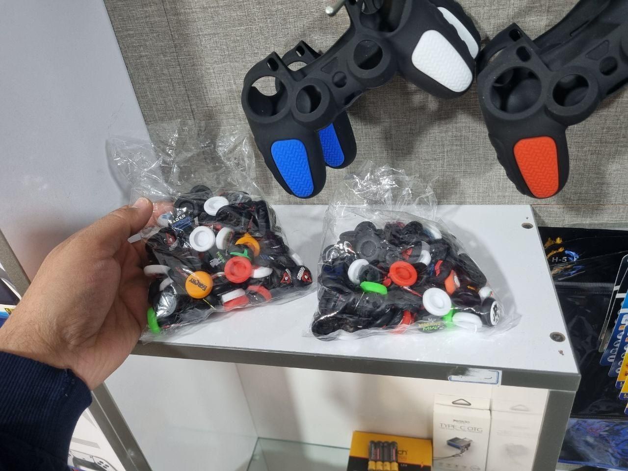 کنسول بازی کرج فایو و فور روکش دسته|کنسول، بازی ویدئویی و آنلاین|کرج, گلشهر|دیوار