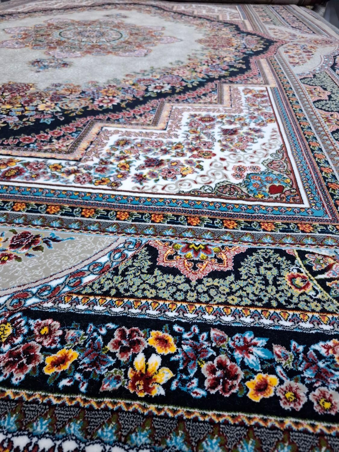 700شانه تمام نخ تراکم 2550|فرش|پاکدشت, پاکدشت (مامازند)|دیوار