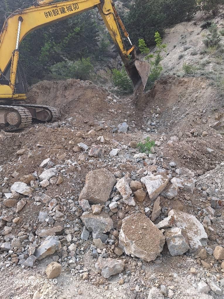 خدمات شن و ماسه سنگ مخلوط خاکبرداری|خدمات حمل و نقل|رامسر, |دیوار