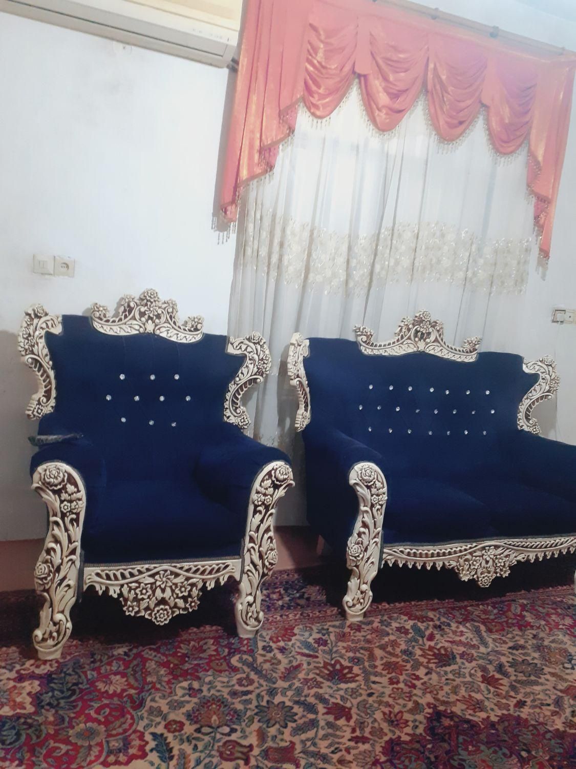 سوئیت،اجاره روزانه خانه مسافردر خانه ویلایی بزرگ|اجارهٔ کوتاه‌مدت آپارتمان و سوئیت|رشت, اسماعیل آباد|دیوار