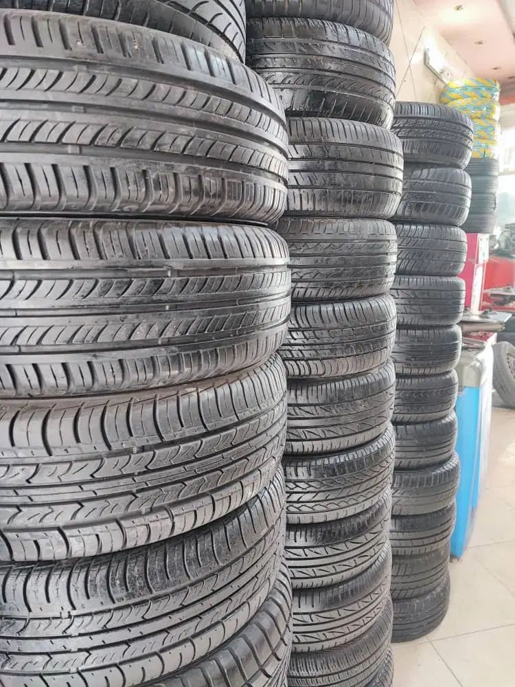 لاستیک دست دوم|قطعات یدکی و لوازم جانبی|اصفهان, گلزار|دیوار