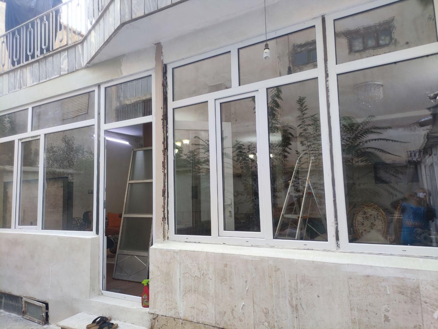 درب و پنجره دوجداره upvc و آلومینیوم و توری|خدمات پیشه و مهارت|بروجرد, |دیوار